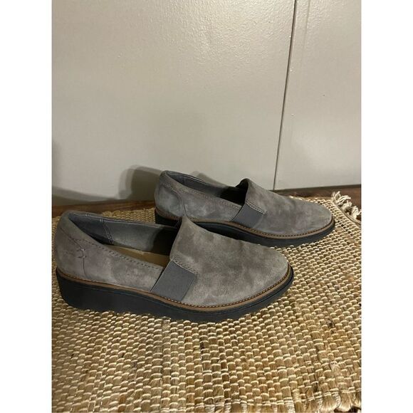 Clarks ultimate comfort collection suede leather slip on loafers - Picture 2 of 8